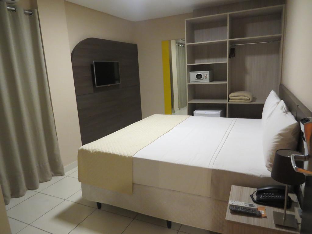 Toritama Golden Hotel Pokoj fotografie